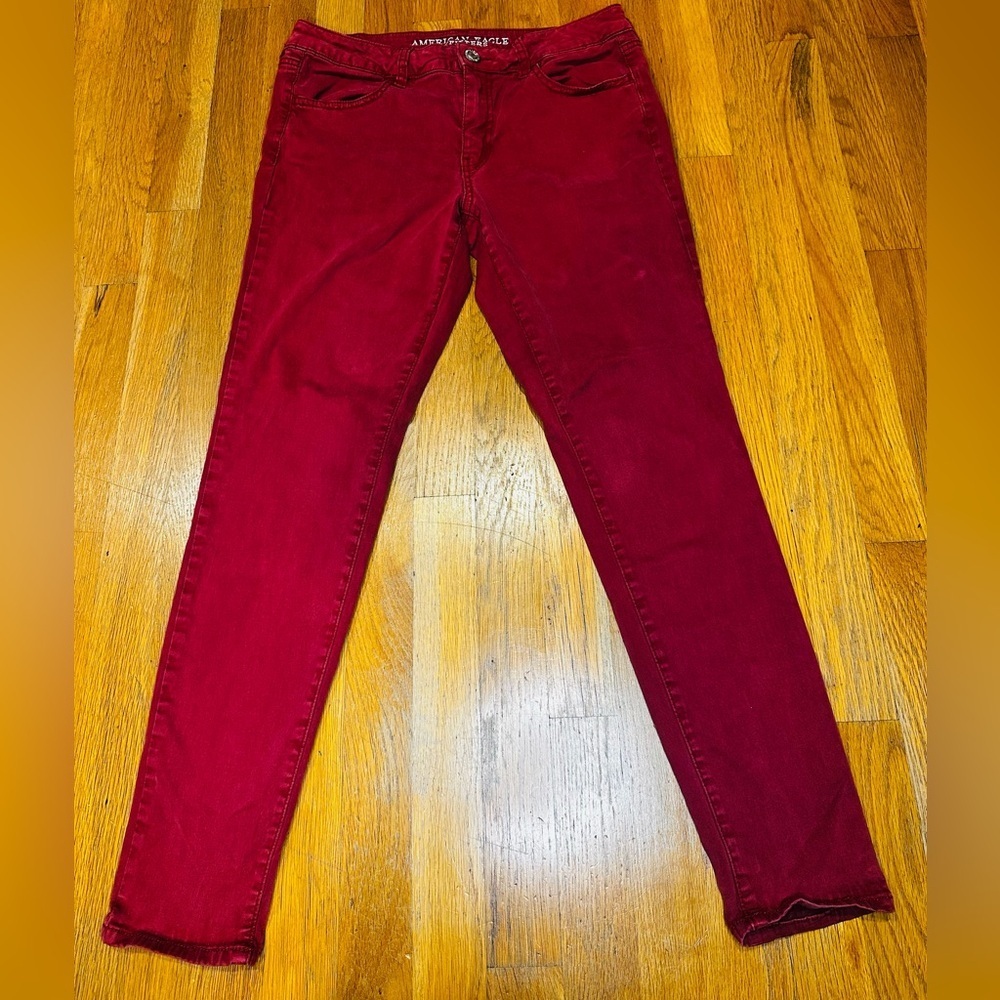 American Eagle Super Stretch Jegging | Size 10 | Burgundy Red